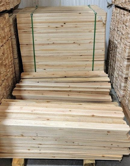 5/8" x 3-1/2" x 4' Japanese Cedar/Sugi French Gothic Cut Picket for Wood Fences