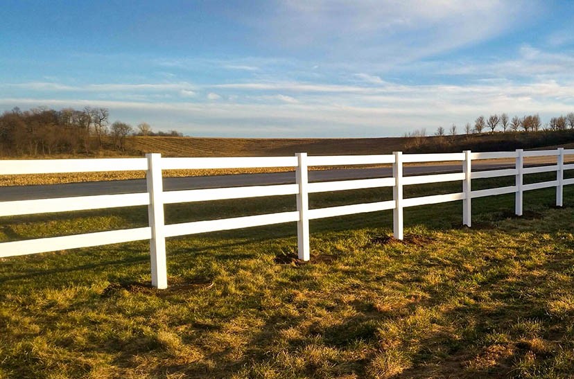 [350 Feet Of Fence] 5' Tall Ranch Rail K-19A Vinyl Complete Fence Package
