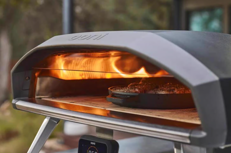 Ooni Koda 2 Pro Propane Gas Outdoor Pizza Oven Foundry Black