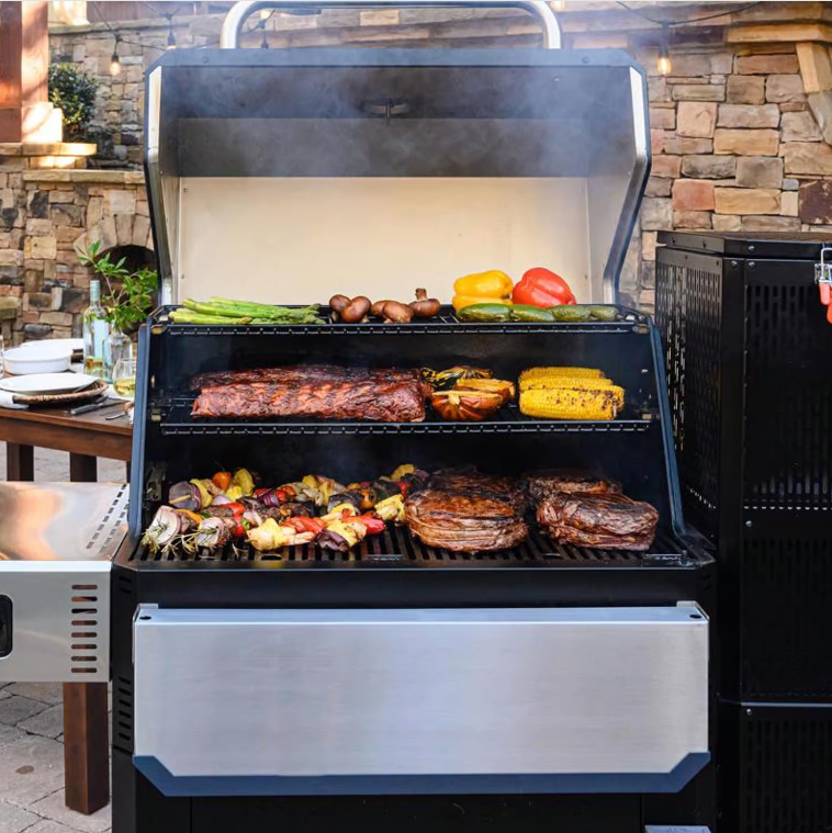 Masterbuilt 30 in. Gravity Series 1050 Digital Charcoal Grill and Smoker Black