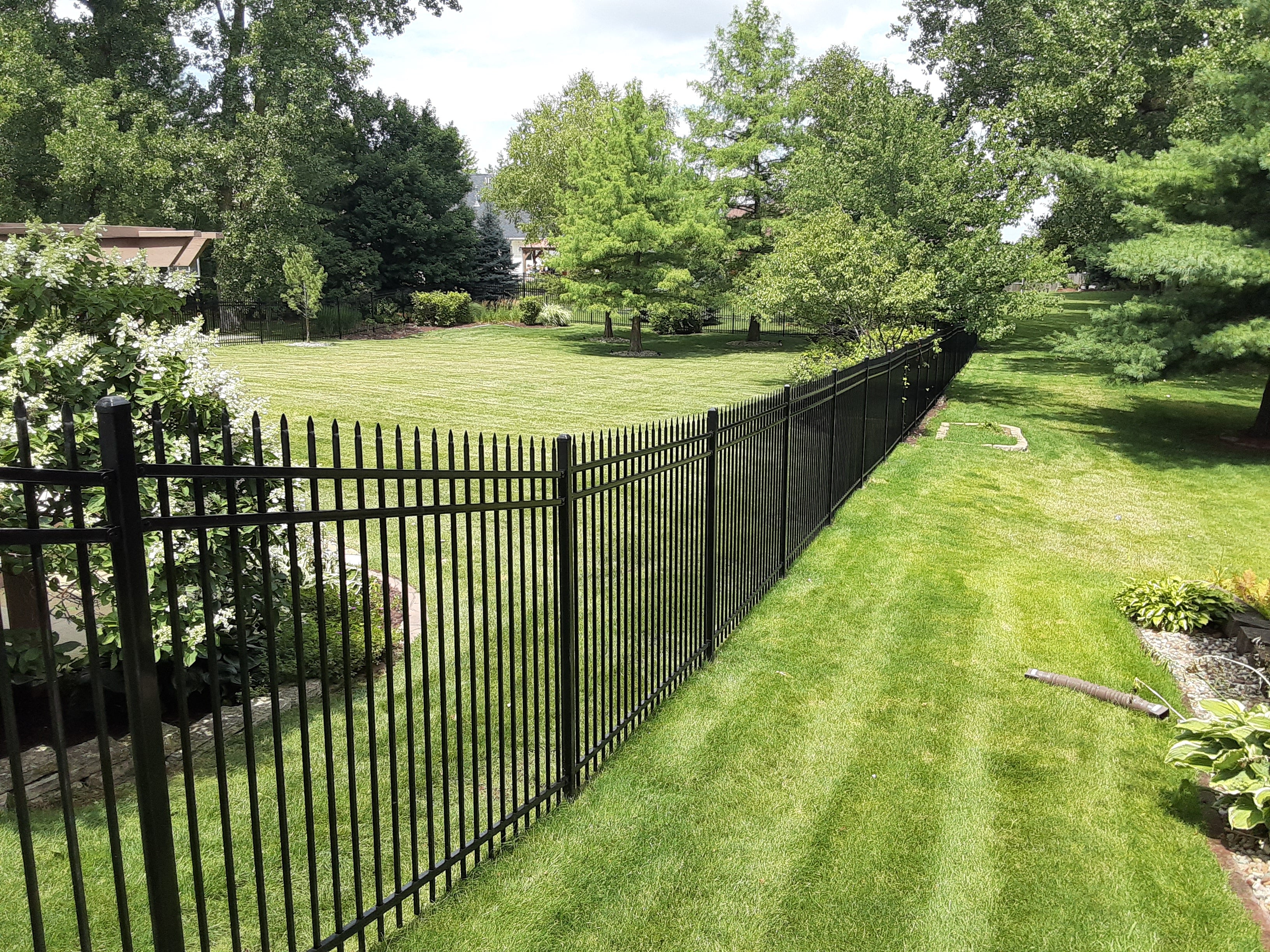 新品FENCE OF DEFENSE REUNITED&STARTINGOVER 150 Feet of Fence] 6' tall Ornamental Steel Spear Top Complete