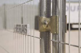 42/42 Security Coupler for Temporary Fence Panels