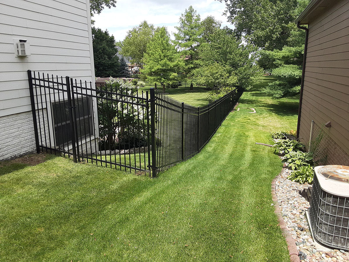 [50 Feet of Fence] 5' tall Ornamental Steel Spear Top Complete Fence Package